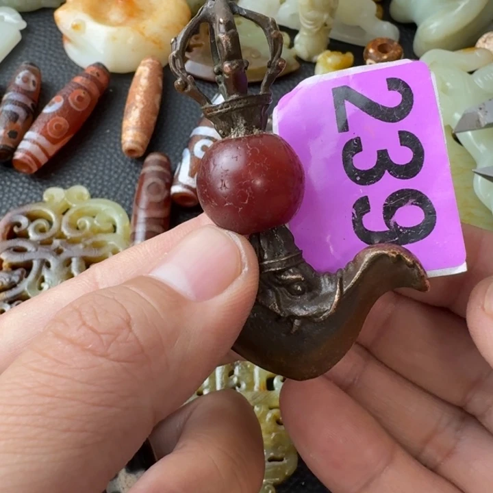 哈****未镶嵌玛瑙/玉髓珠宝半成品