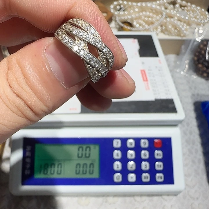 兔****大理石纯铜中古时期的建筑风格