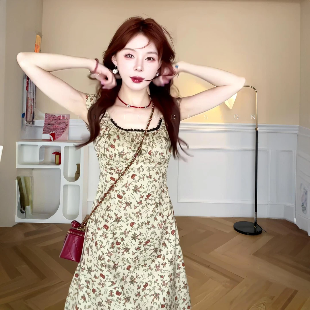 VOCKOO官方2025夏季修身气质花色连衣裙2025夏新品复古套装女休闲