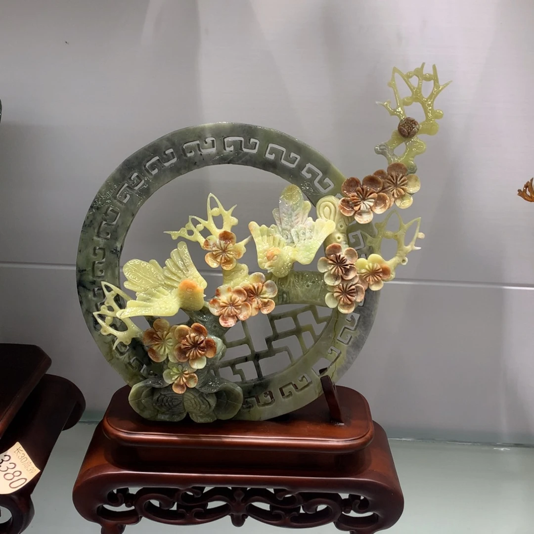 用***6玉家居摆件手工雕刻