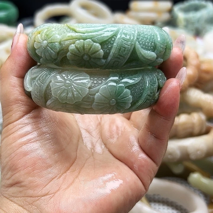 未镶嵌手镯石英岩玉西****馆