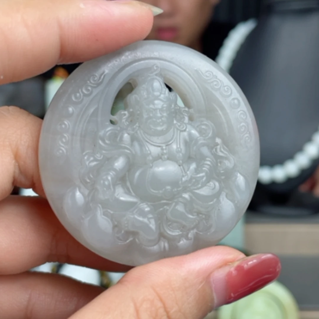 【闪购商品】颈饰未镶嵌和田玉