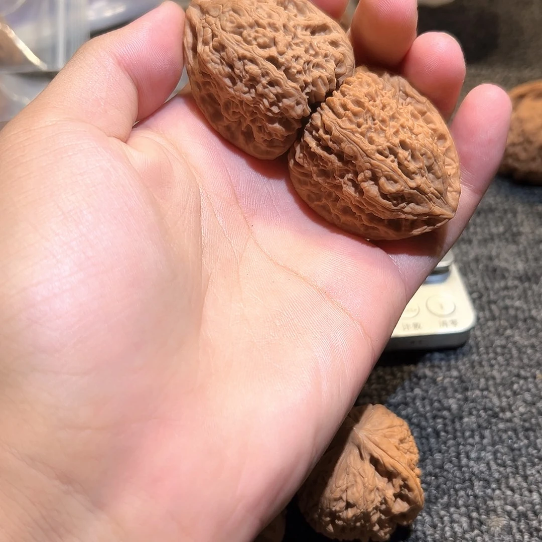 有***盔吊坠文玩核桃三角南疆