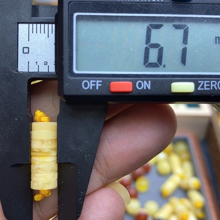 琥珀裸石未镶嵌5号6.7左右隔片微瑕