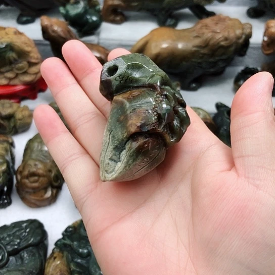 岫岩河磨玉（透闪石质玉）把件未镶嵌