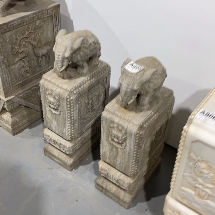 老***李石材60青石抱鼓石