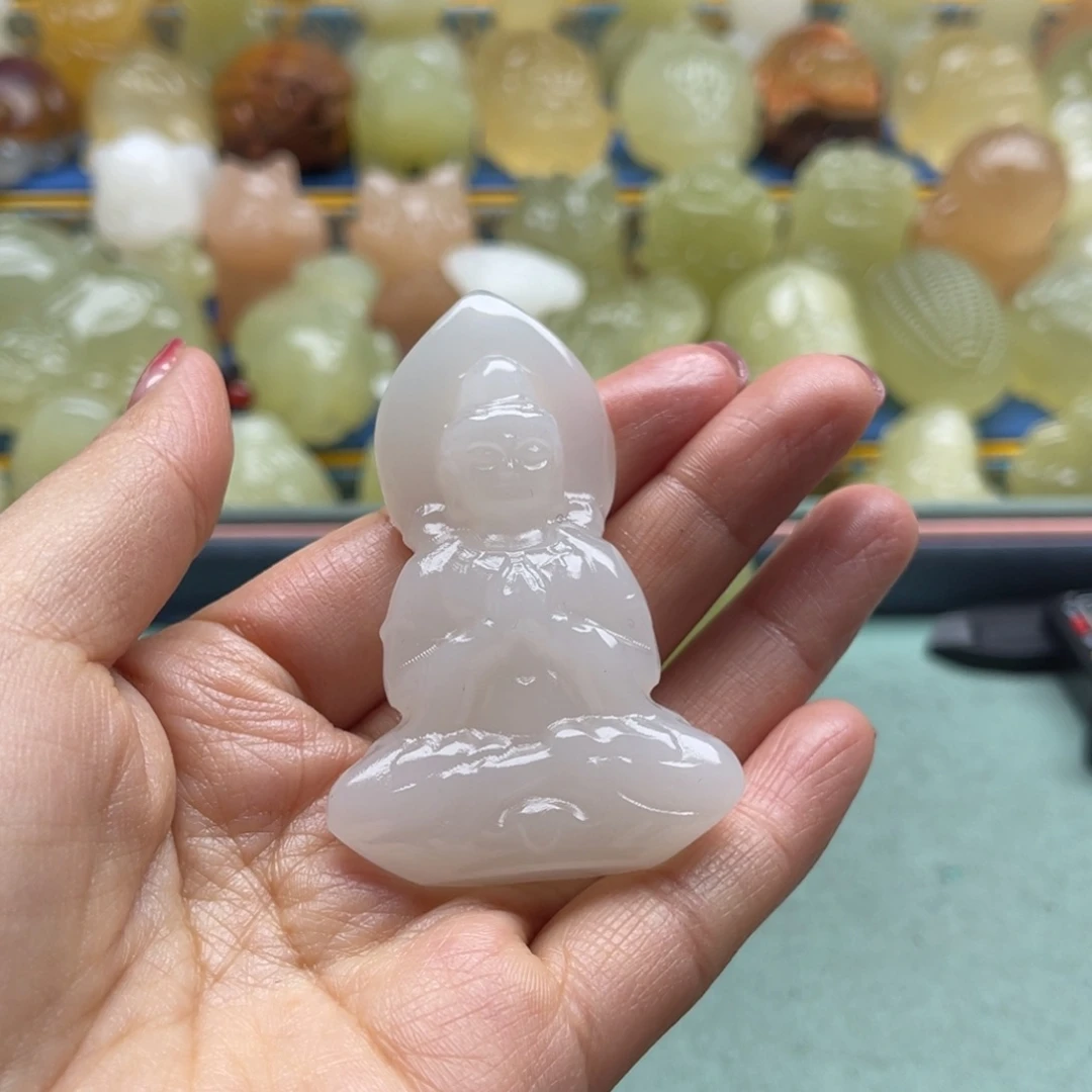 金***比天然雕刻桌面小摆件