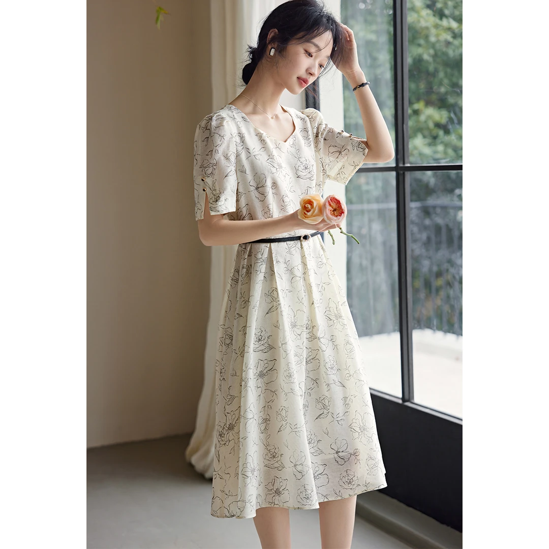XWI/欣未舒柔不易皱高腰印花连衣裙2025秋线描艺术花稿连衣裙7491