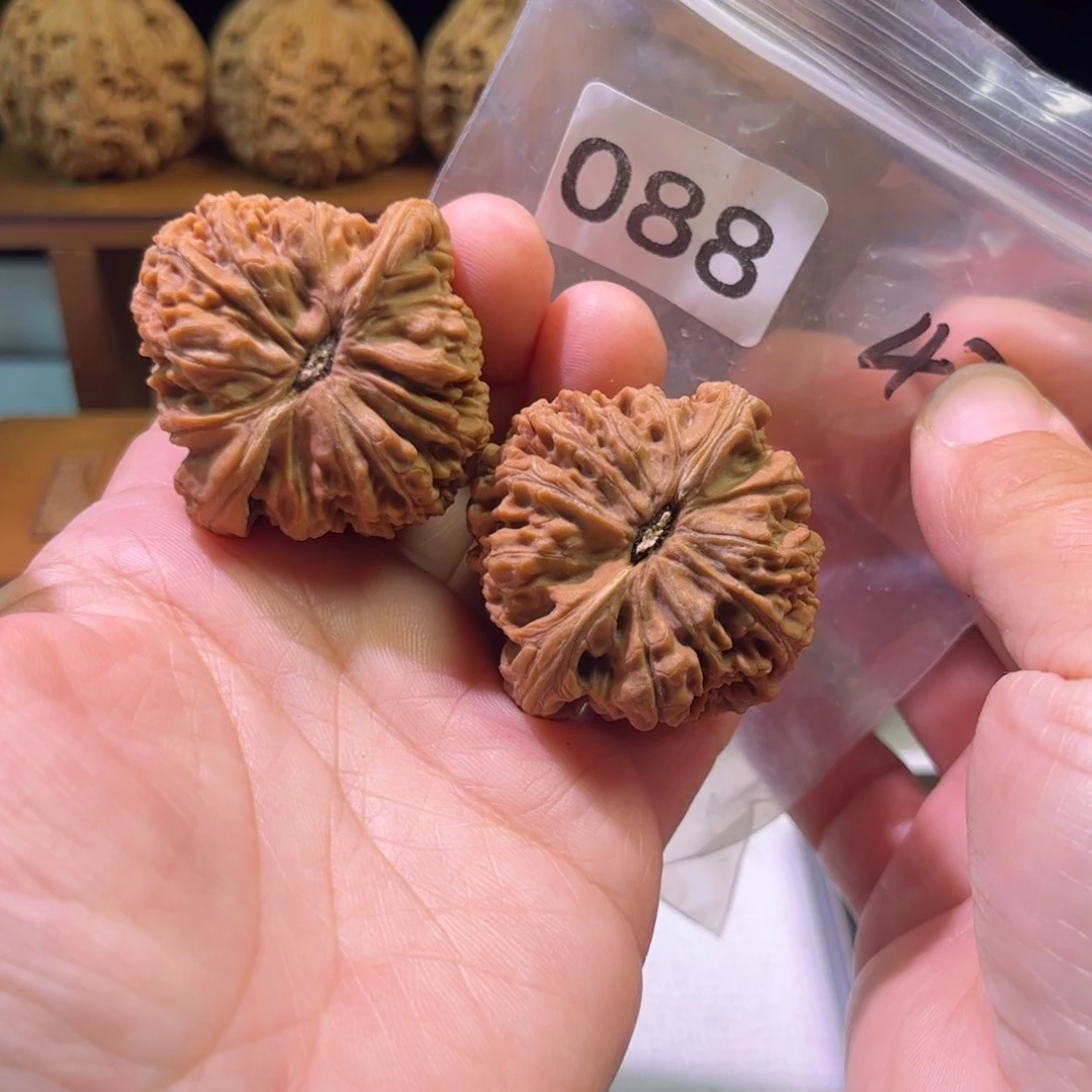 吊坠文玩核桃南疆42