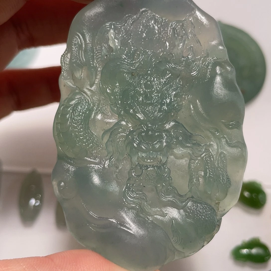 未镶嵌定制翡翠毛货