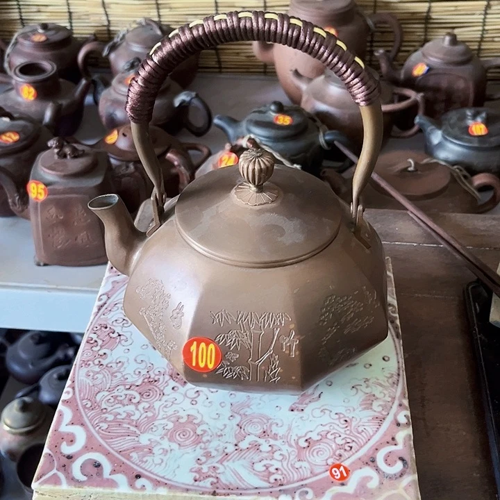 铜壶壶的，完整万****陈