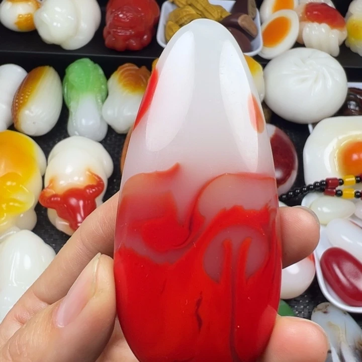 新疆戈壁五彩石金丝