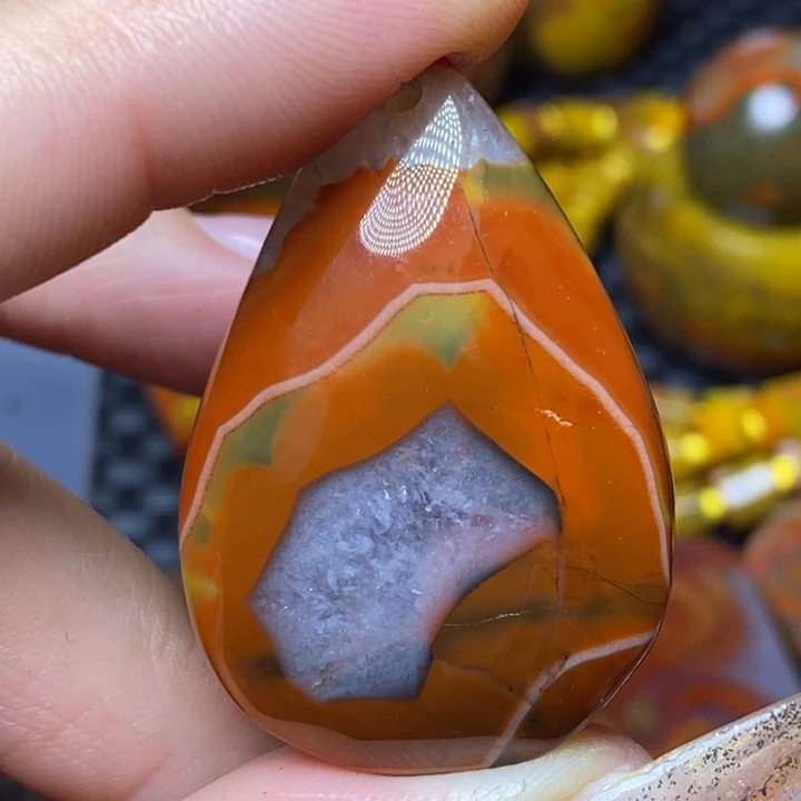 玛瑙/玉髓颈饰足银镀金镶嵌