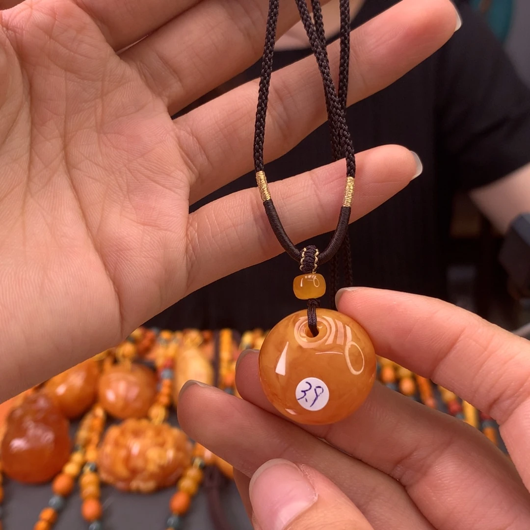 蜜蜡颈饰未镶嵌天然