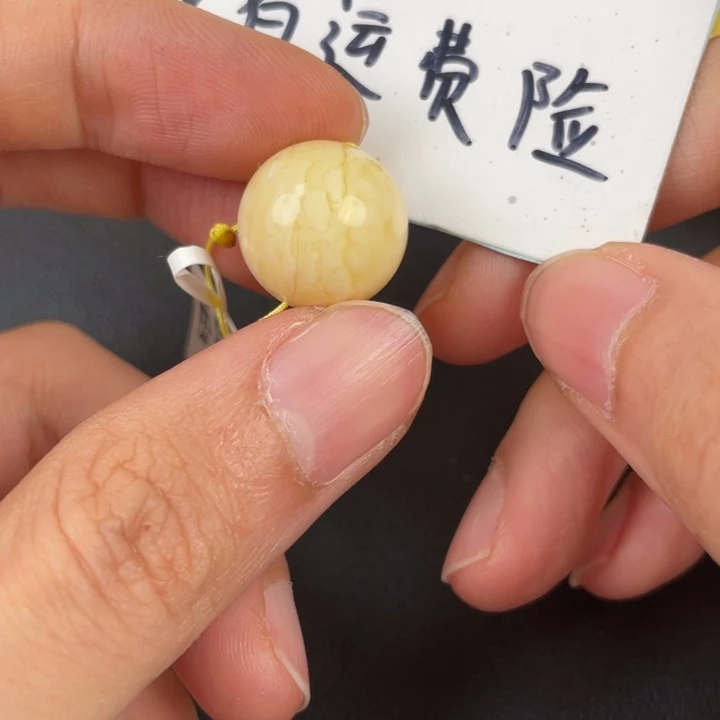 琥珀裸石未镶嵌天然114