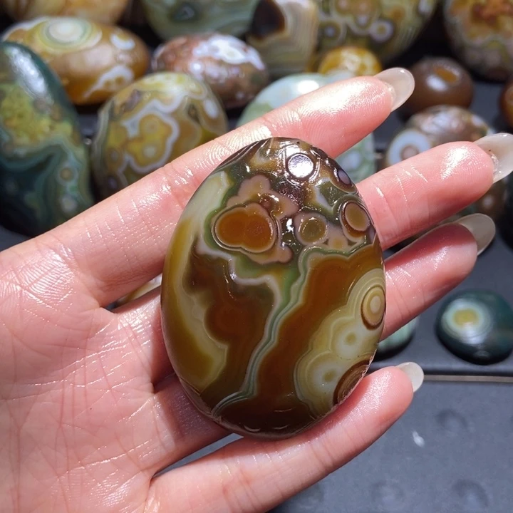 【闪购商品】未镶嵌玛瑙/玉髓珠宝奇石j