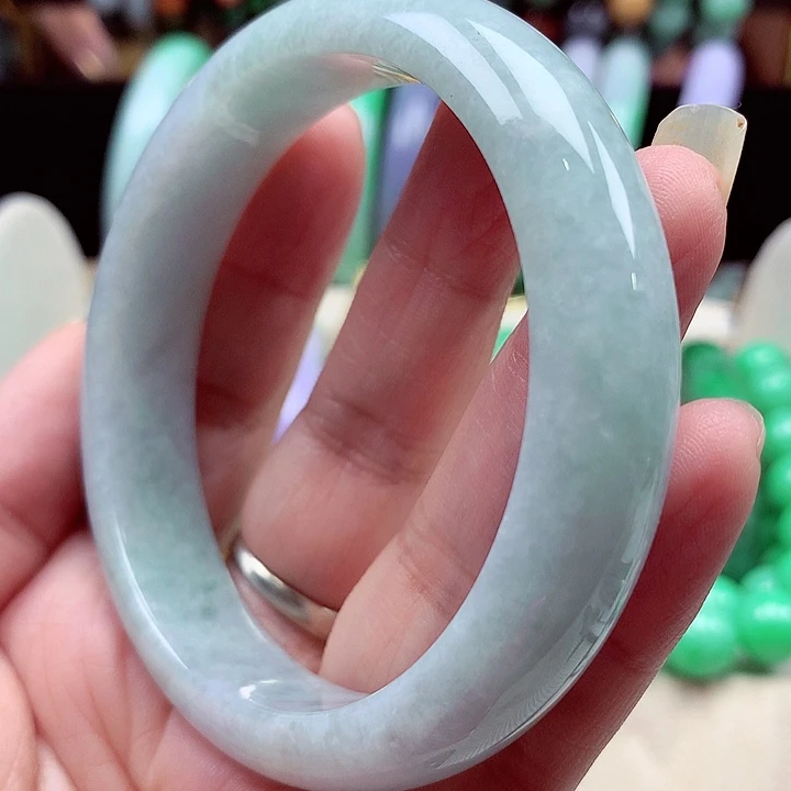 未镶嵌手镯翡翠翡翠