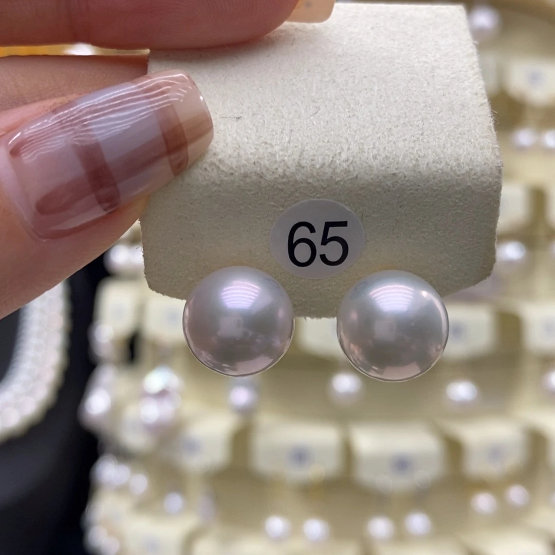 18K金镶嵌淡水珍珠耳饰