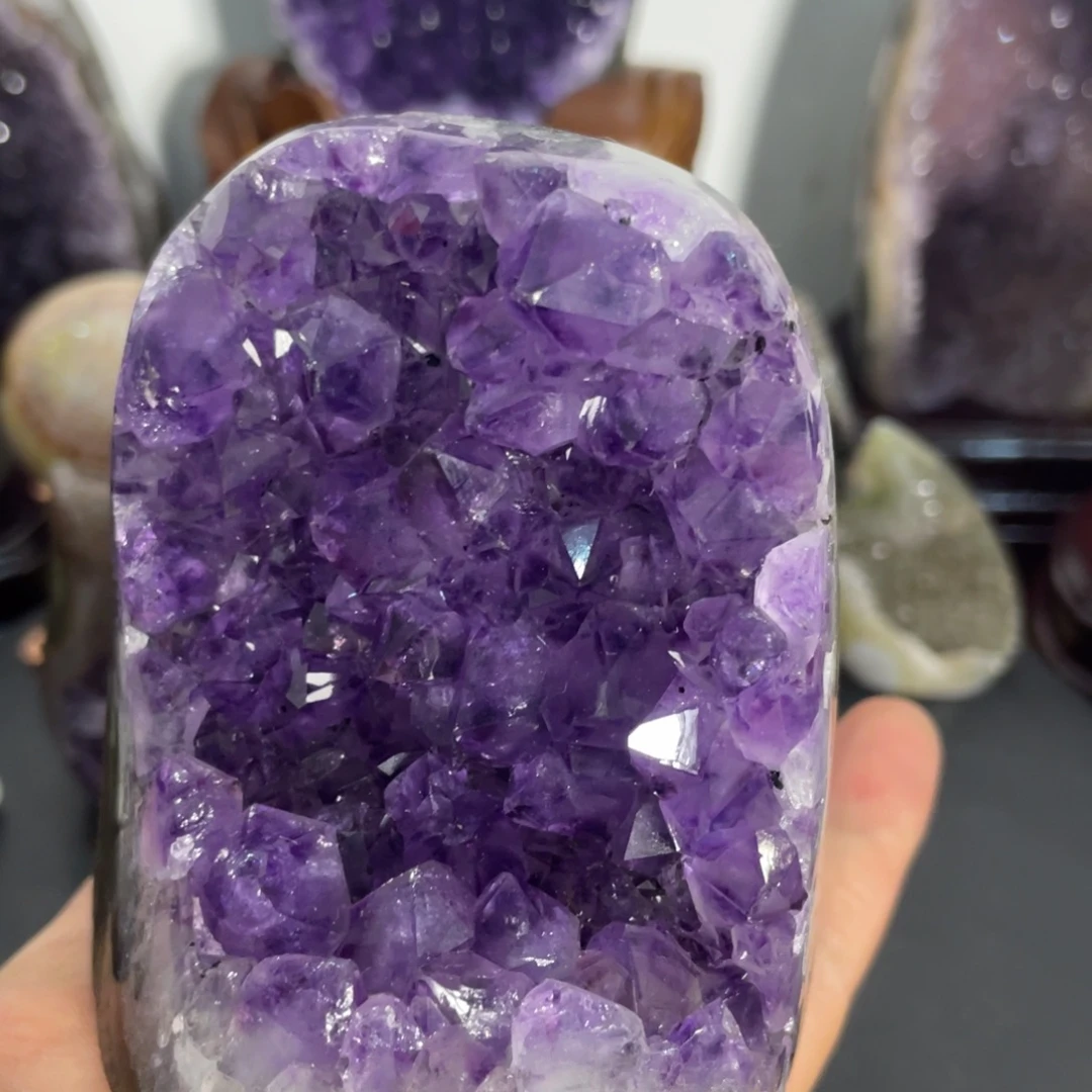 未镶嵌紫晶大型摆件（非配饰）