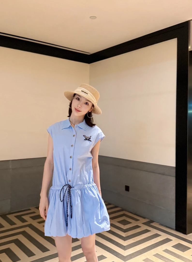 KK颜小新【颖莹】设计感小众时尚气质舒适淑女无袖休闲夏季连衣裙