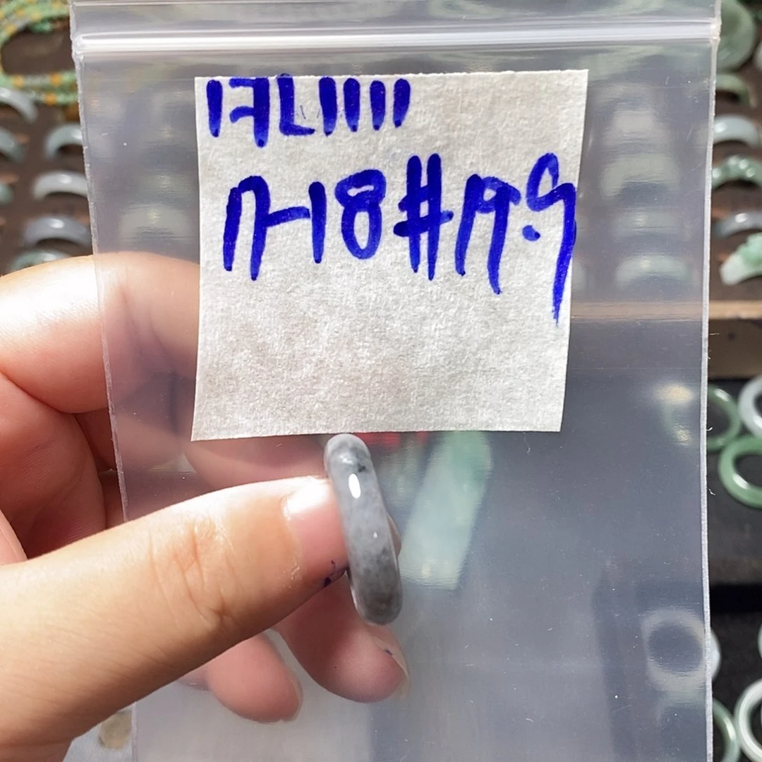 未镶嵌定制翡翠翡翠