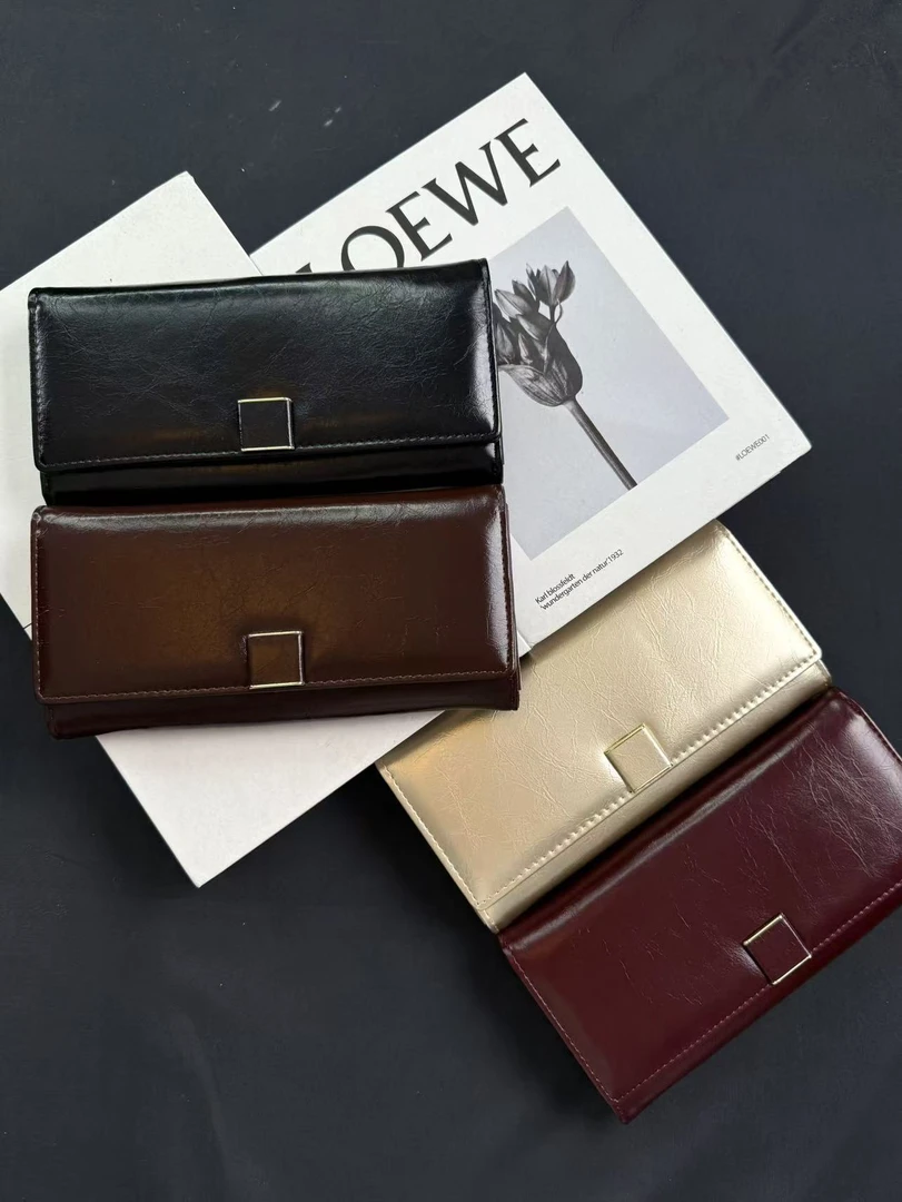 迪雅路【油蜡皮钱包】磁铁磁吸长款卡包钱夹时尚高档女士手抓纹褶皱