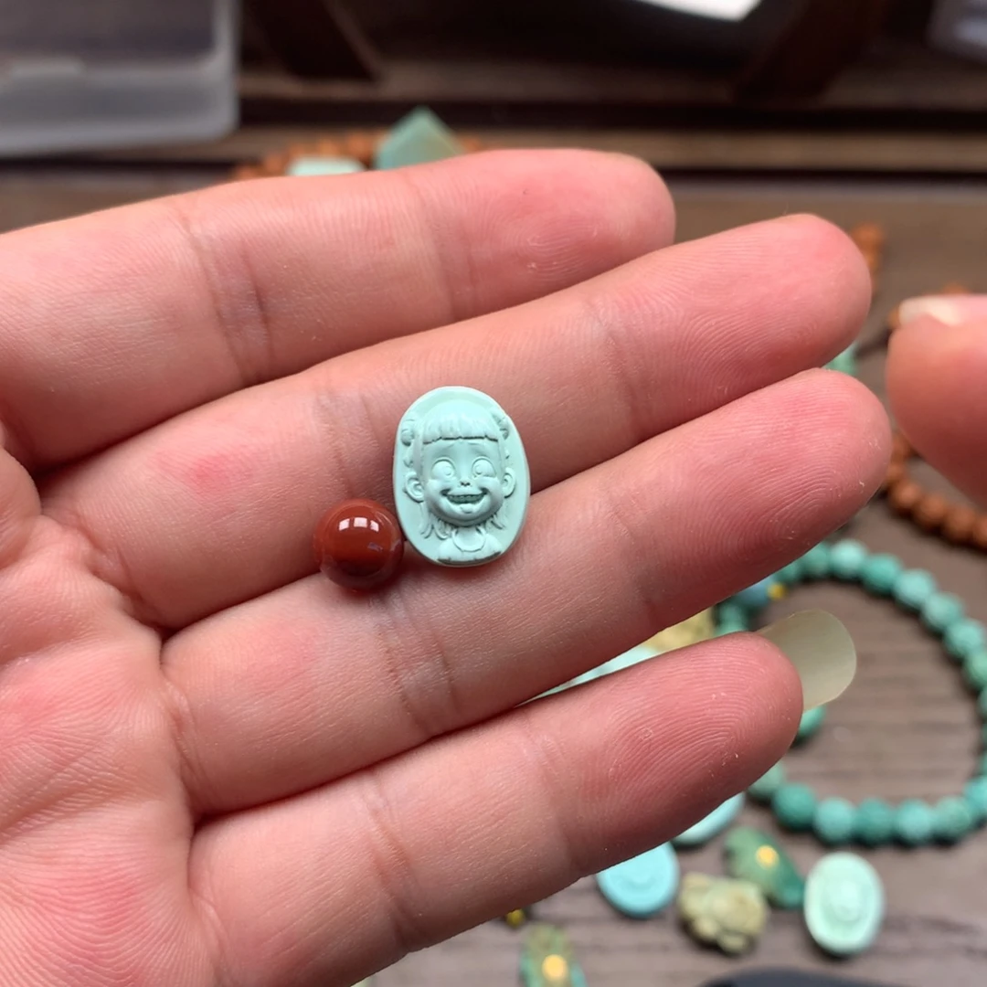 未镶嵌雕刻南红玛瑙