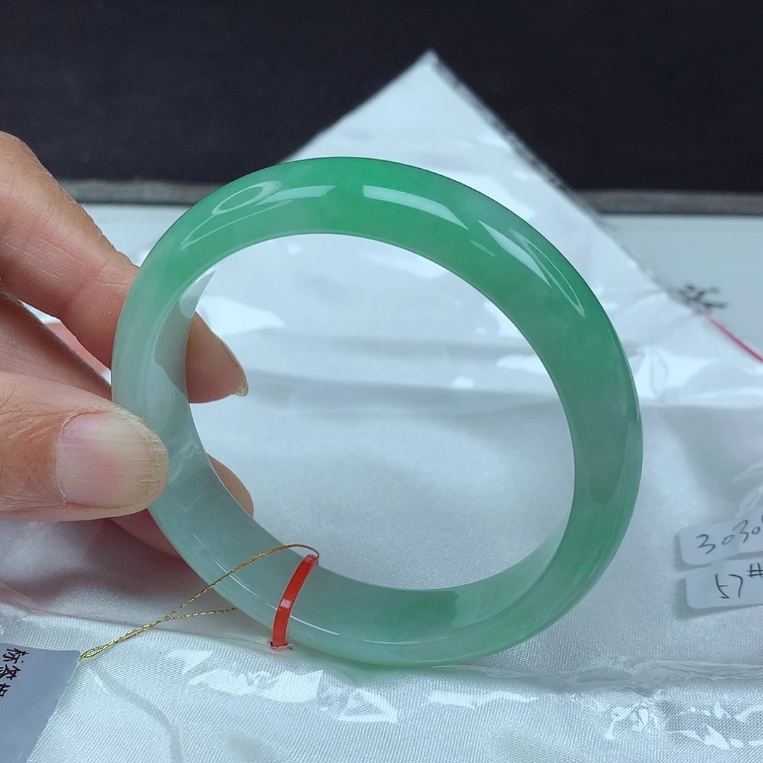 翡翠未镶嵌手镯57圈0917