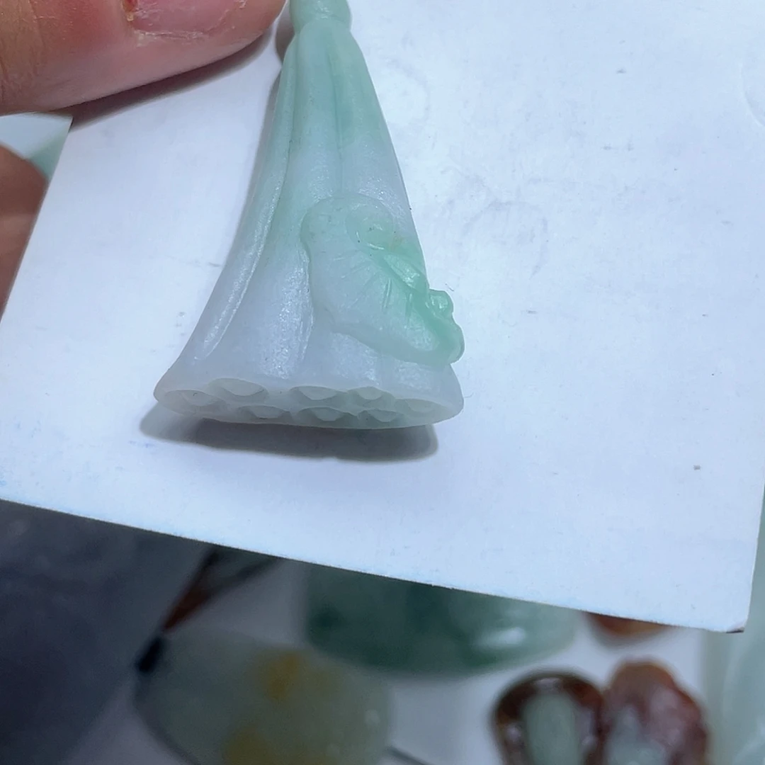 定制翡翠未镶嵌是