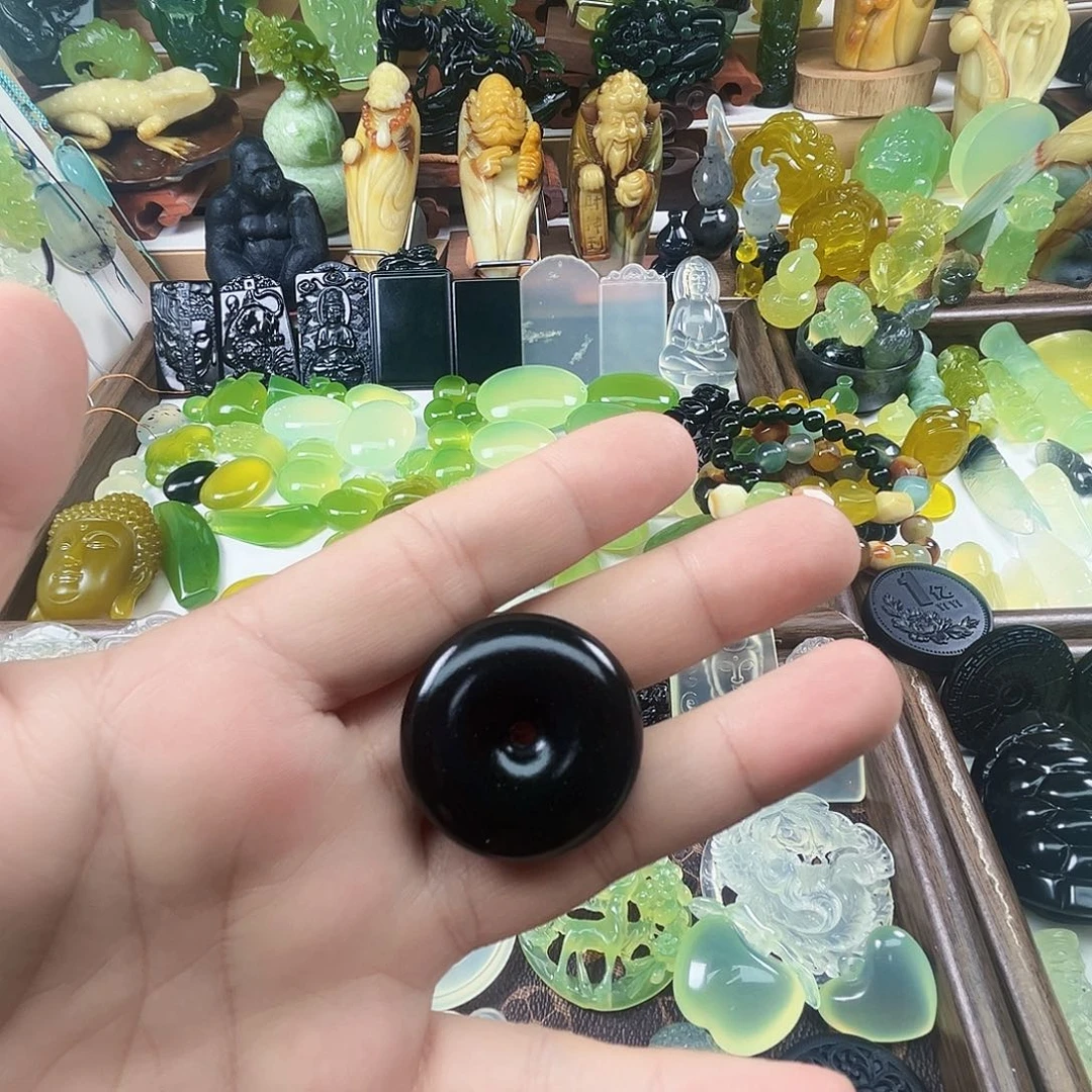 岫玉未镶嵌吊坠(不含链)