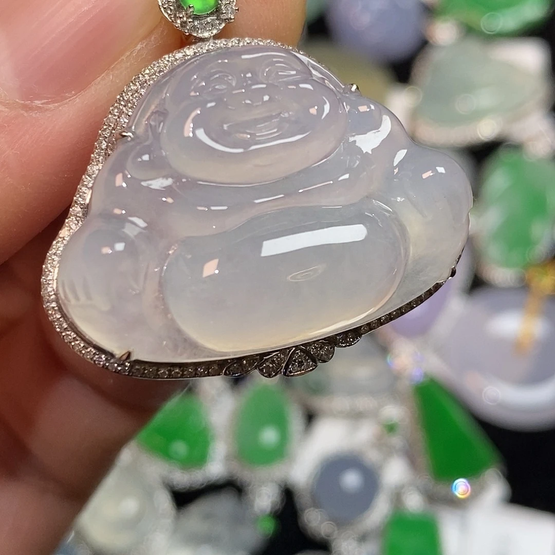 翡翠18K金镶嵌颈饰佛公