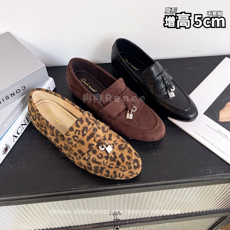 冉冉Renee秋季圆头乐福鞋中口豹纹透气软底一脚蹬平跟增高小皮鞋