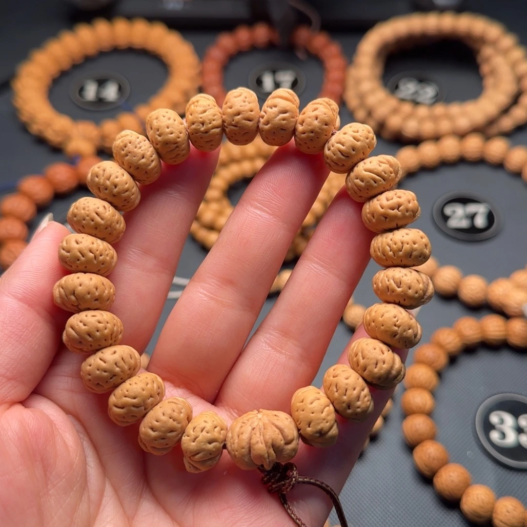 桃核手串玉女肥脐蟠桃手持