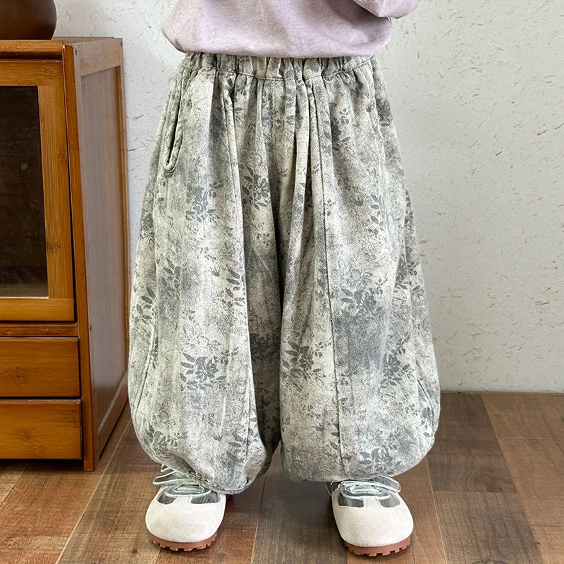 男童裤子印花宝宝灯笼裤2025新款春秋中大童童装宽松儿童哈伦裤潮