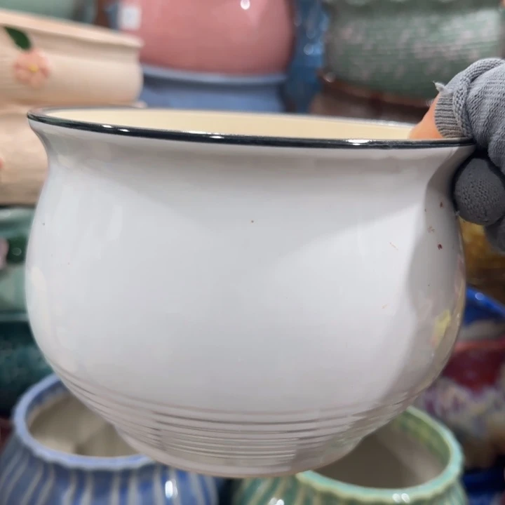 凑9块包邮，有孔，陶瓷花盆
