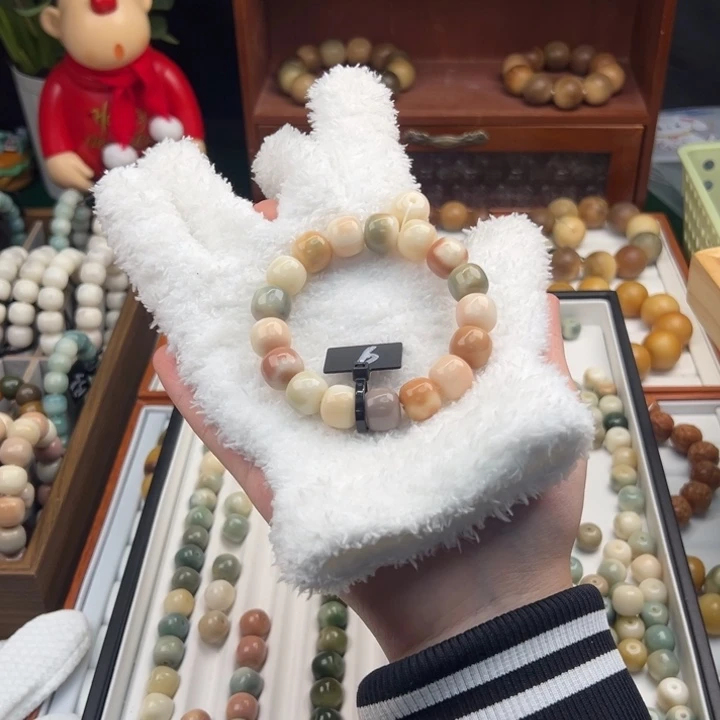 菩提根/象牙果手串全品6卡13彩虹糖