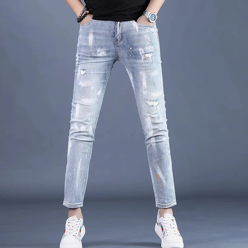 臣吾2025春夏季薄款九分裤修身小脚牛仔裤男潮流百搭潮牌喷墨破洞
