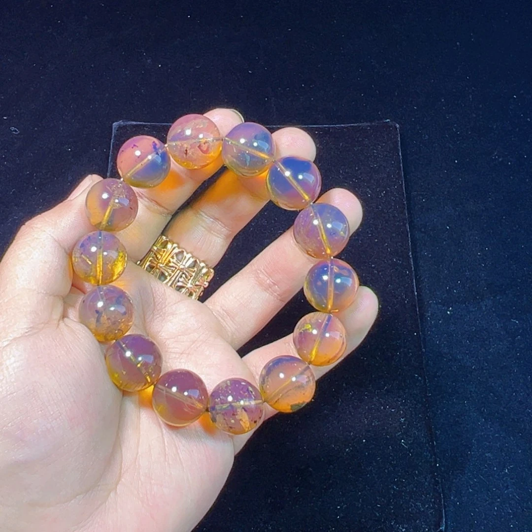 琥珀裸石未镶嵌琥珀0