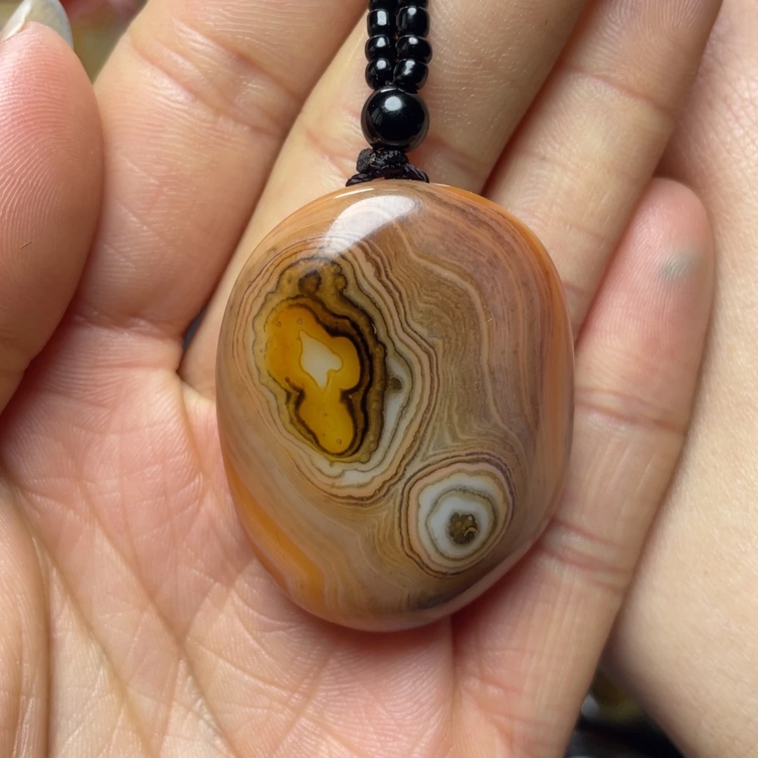 玛瑙/玉髓未镶嵌珠宝奇石