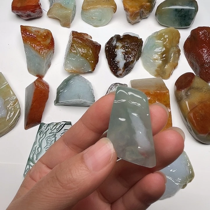 翡翠未镶嵌颈饰缅甸天然a货翡翠