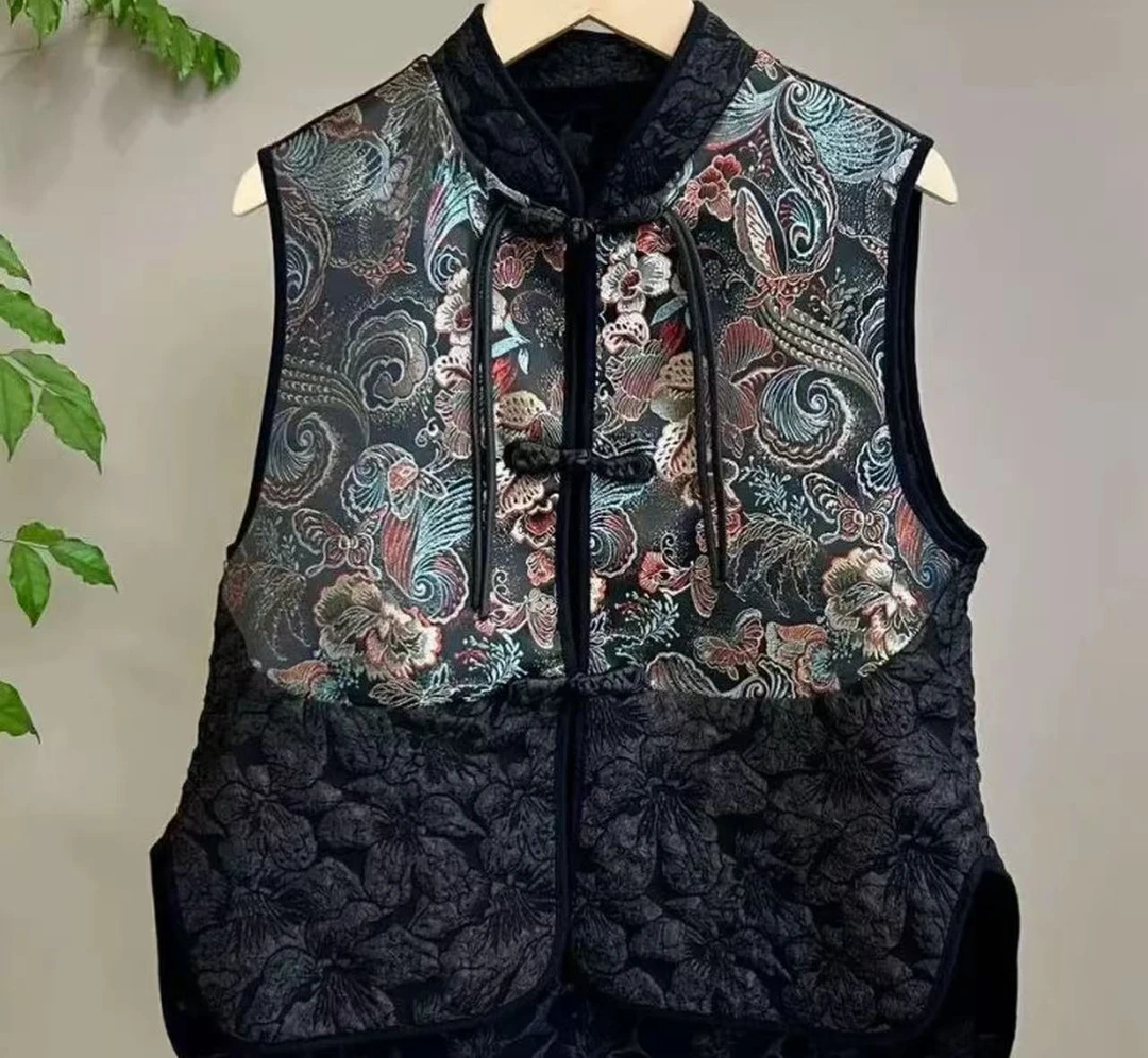 【浮雕】复古时尚盘扣马甲洋气宽松显瘦提花刺绣马夹坎肩