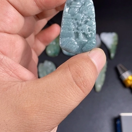 翡翠未镶嵌颈饰天然翡翠