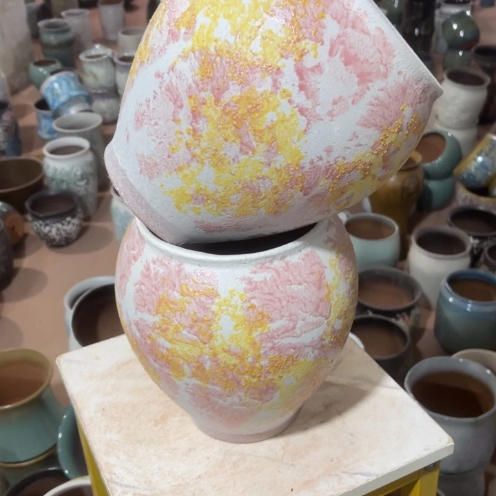 紫砂花盆口径16高度22两只正品