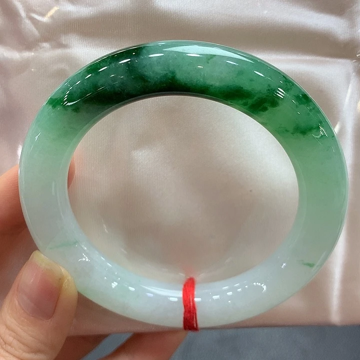 翡翠未镶嵌手镯57.5圆条