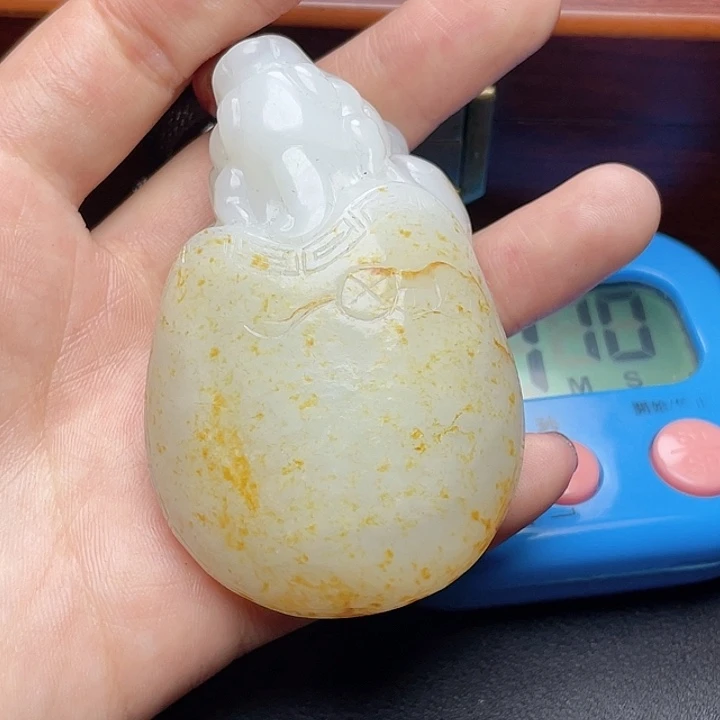 和田玉挂件未镶嵌大*T