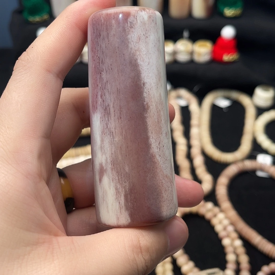 精品驼骨老料手把件