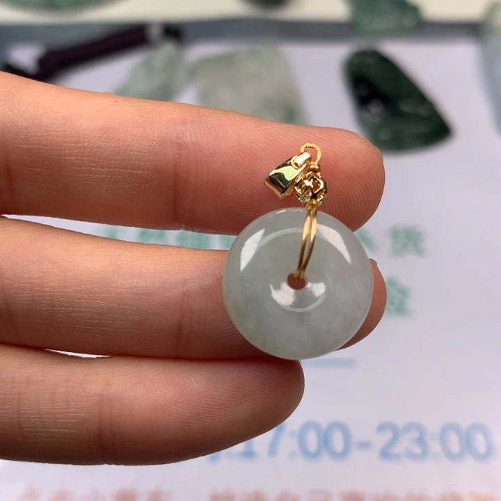 翡翠未镶嵌颈饰用**9