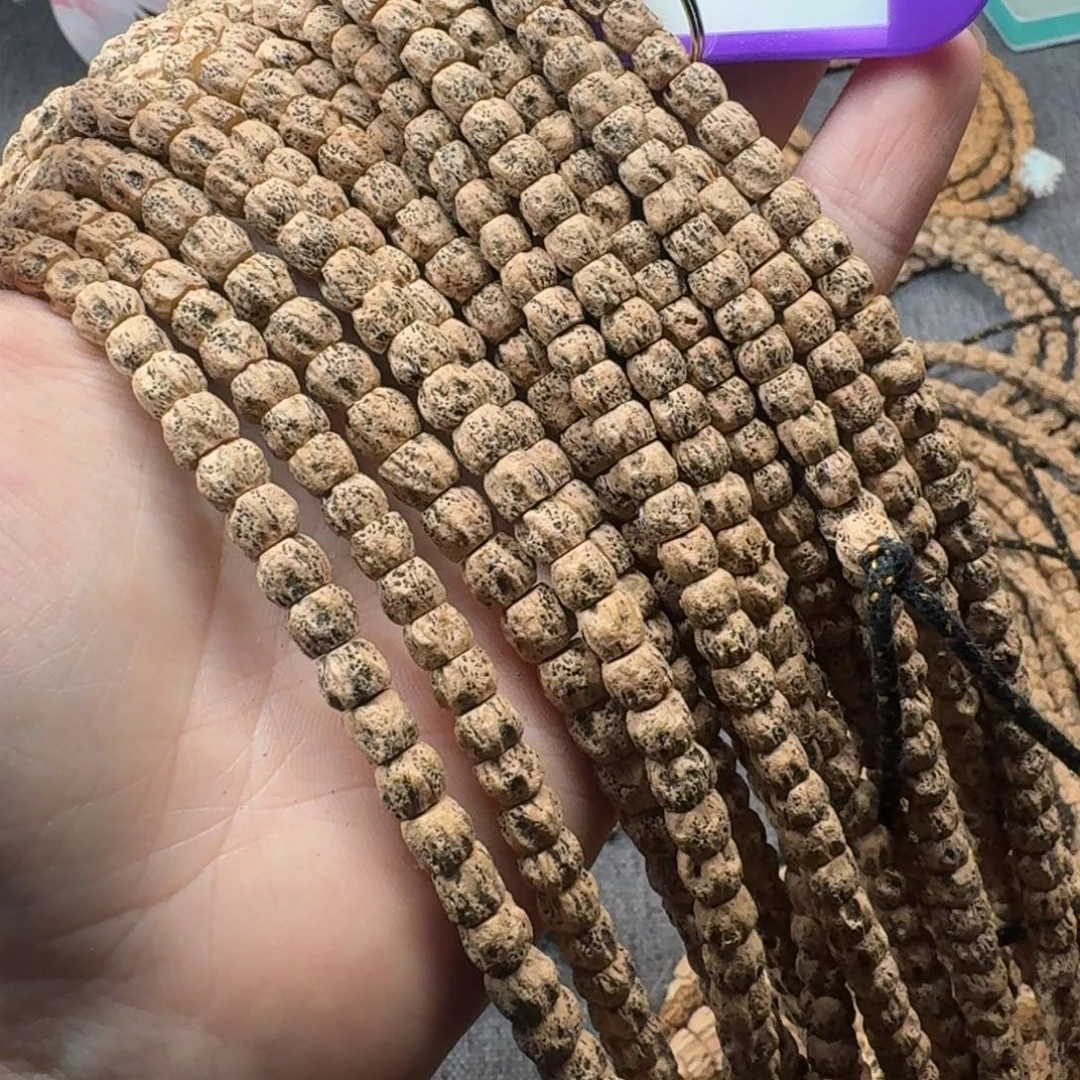 柏香籽/百香籽吊坠