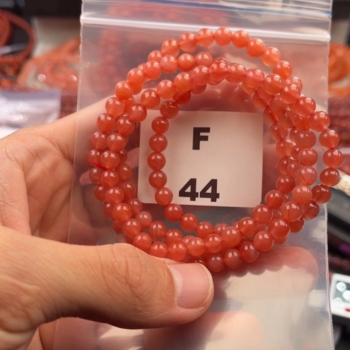 南红玛瑙未镶嵌多样性发货默认微瑕称重5mm