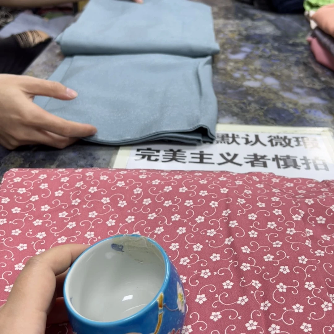 【闪购商品】?*陶瓷马克杯带盖勺